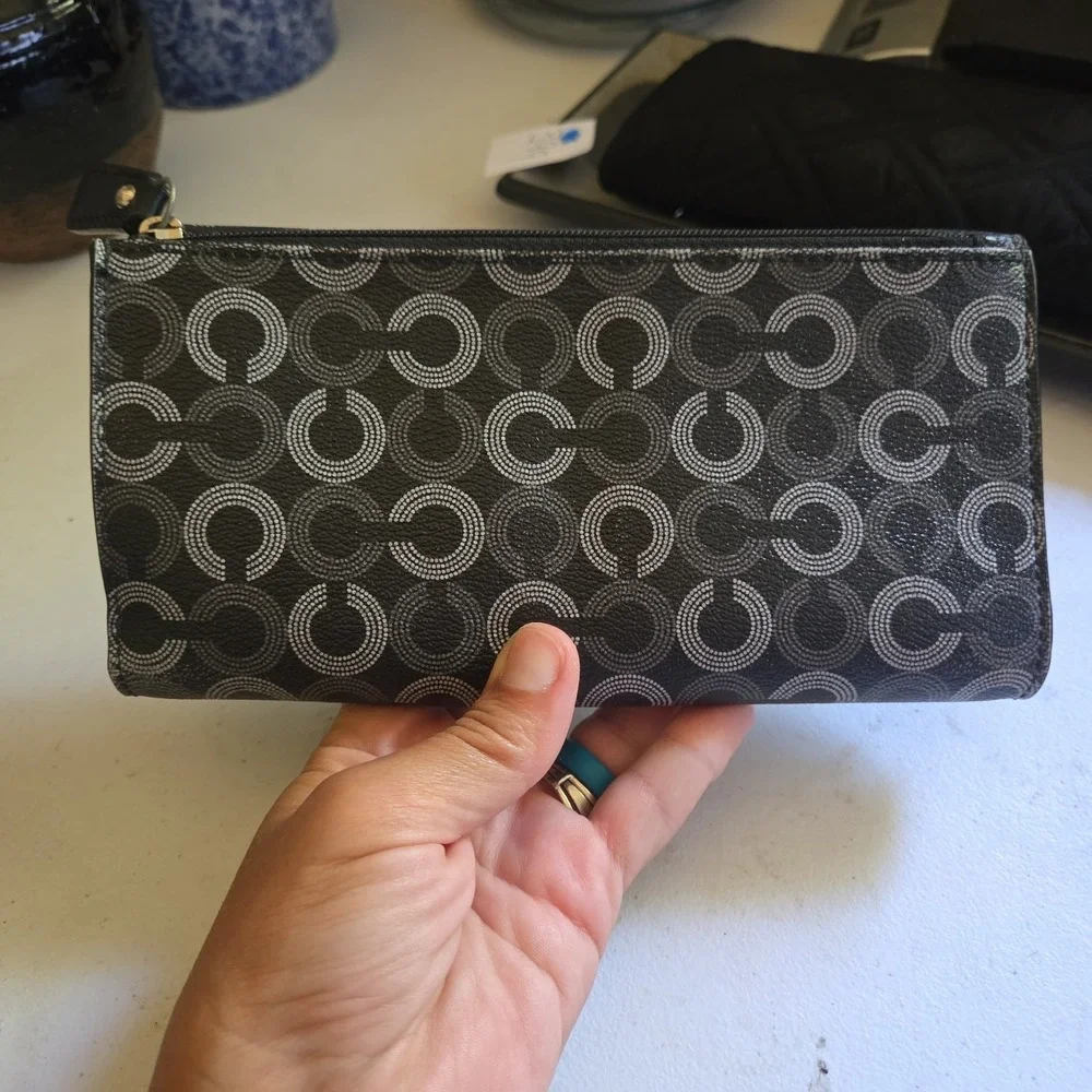 Coach Signature Black Gray Lilac Interior Checkbook Wallet Madison Dot OP Art